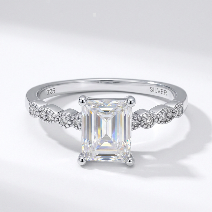 Anillo de compromiso Claridad Infinita con circonia en plata 925 — SilverShine