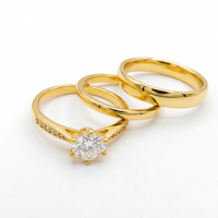 Trío de Boda Nexo Radiante — Set Completo con Moissanite en Vermeil de Oro