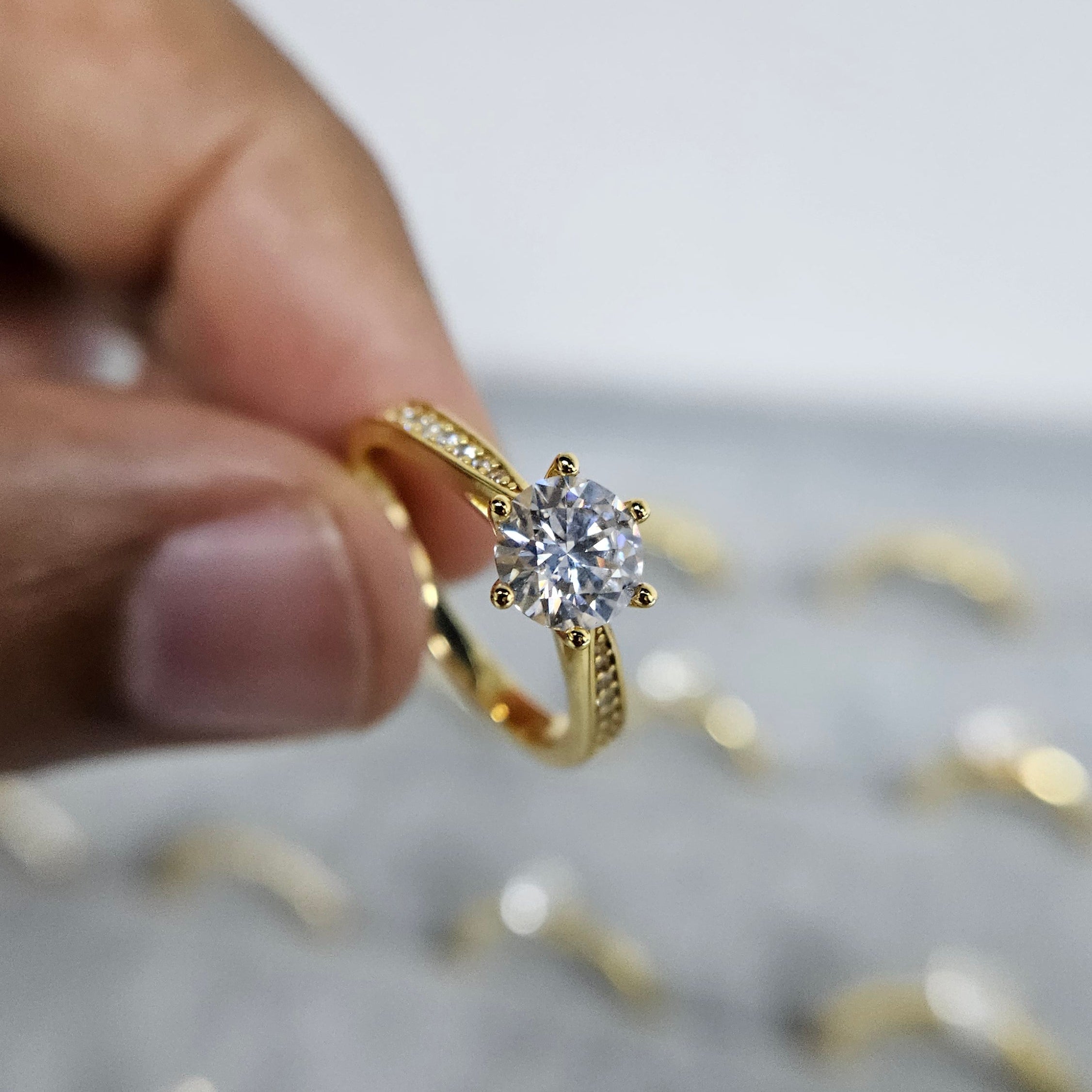 Nexo radiante - Plata con baño de oro vermeil - Moissanita 1CT